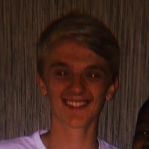 Meet your Posher, Cody